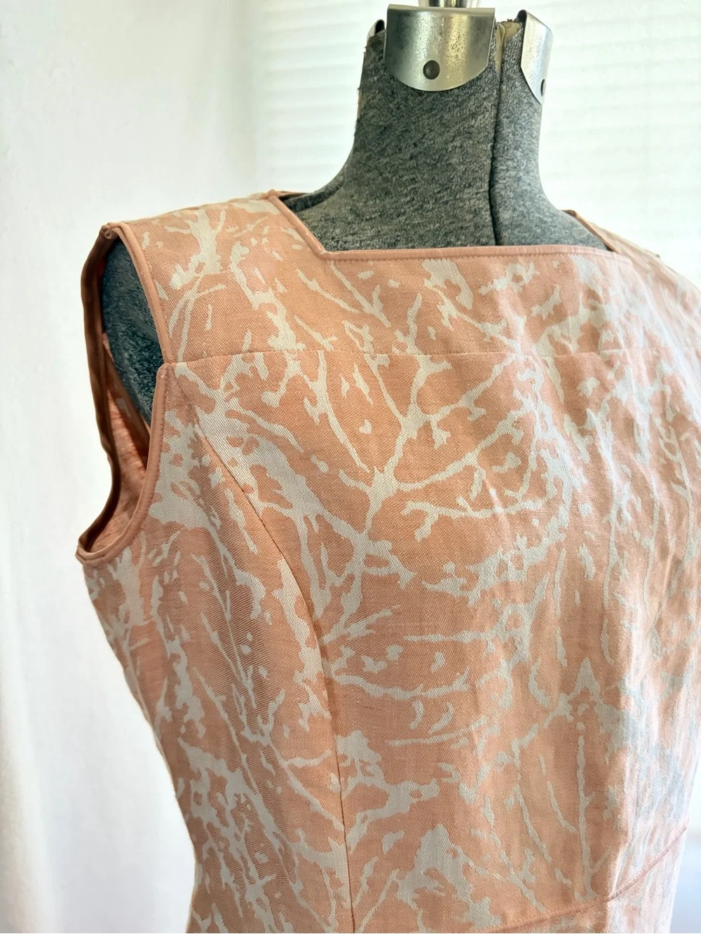 Lafayette 148 New York Jacquard Sheath Dress Pink White - Picture 2 of 9